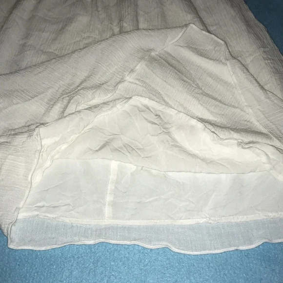 𝅺DO+BE smocked top gauzy off shoulder lined stretchy soft white boho NEW size M - Picture 3 of 8